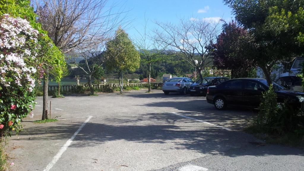 Hotel Santo Apostol Redondela Bagian luar foto